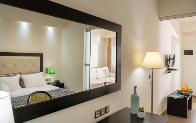 Angela Suites Boutique Hotel