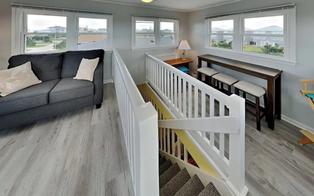 Happy Days by Topsail Realty