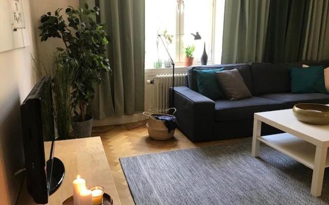 Stylish & light 2 room apartment in SoFo, 60sqm
