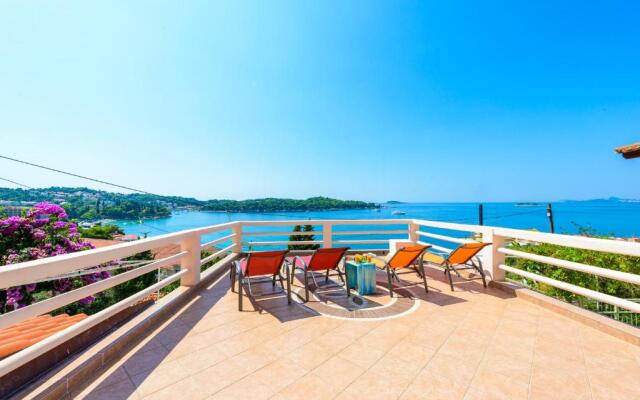 Seaside Villas Eli