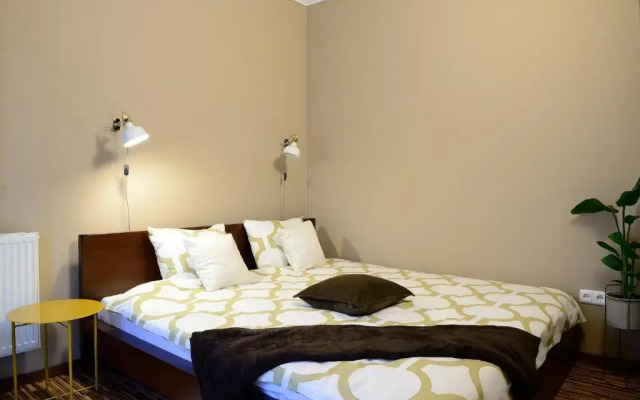 Macropolis Apartments