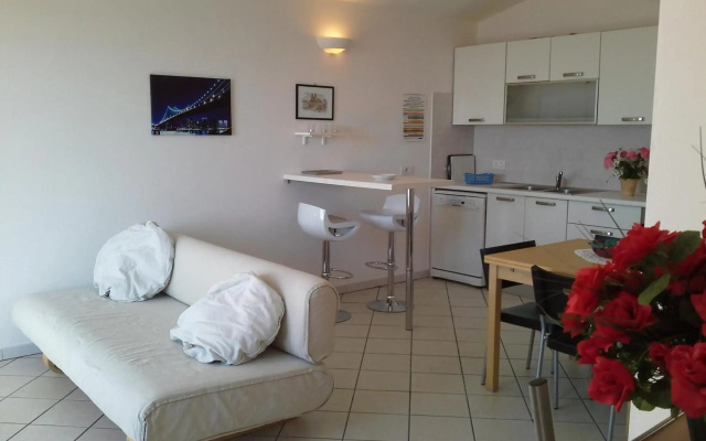 Appartamento Elegante E Panoramico Con Splendida Vista Mare