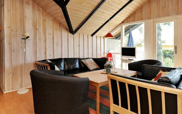 Balmy Holiday Home in Børkop near Restaurants
