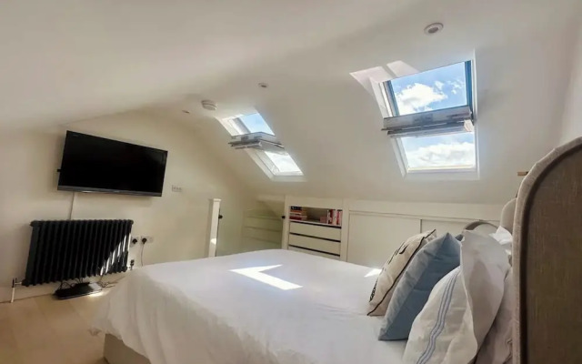 Townhouse by Notting Hill - Sleeps5/petsok/tv/wifi