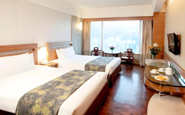 Nina Hotel Tsuen Wan West