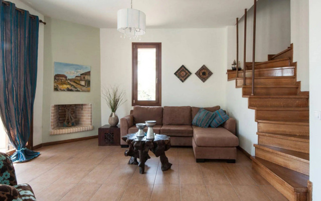 Poikilma Alonissos Villas