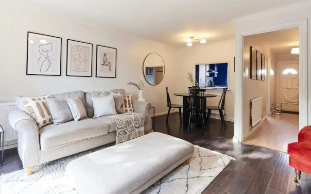 The Chiswick Escape - Lovely 2bdr House With Garden