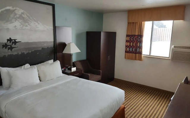 Quality Inn Wenatchee/Leavenworth