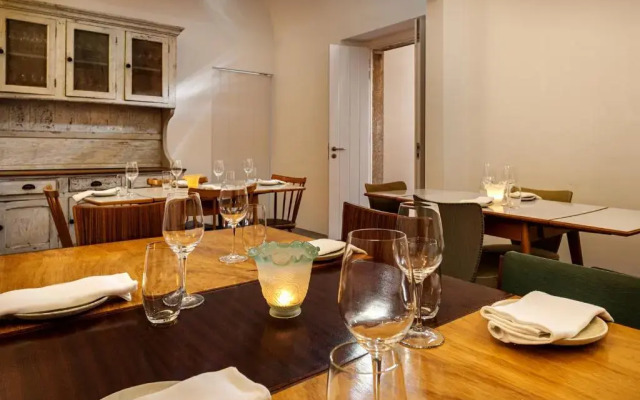 Cenoura-Brava Villas & Suites.