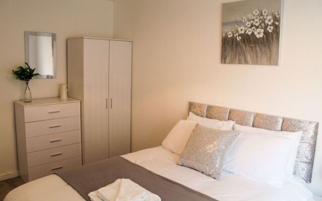 Dockside Liverpool Luxury Apartment