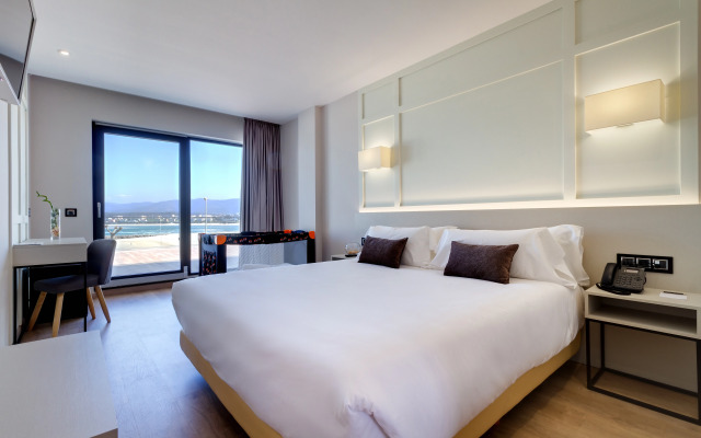 Oca Playa de Foz Hotel & Spa