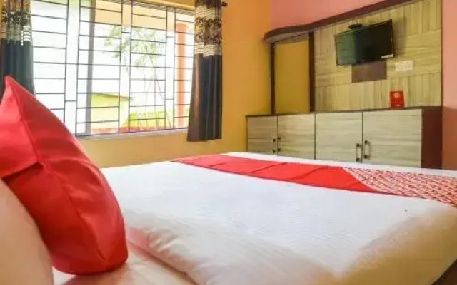 Hotel Gloria by OYO Rooms