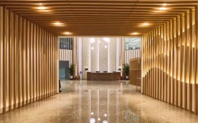 Shenzhen Leader Art Hotel