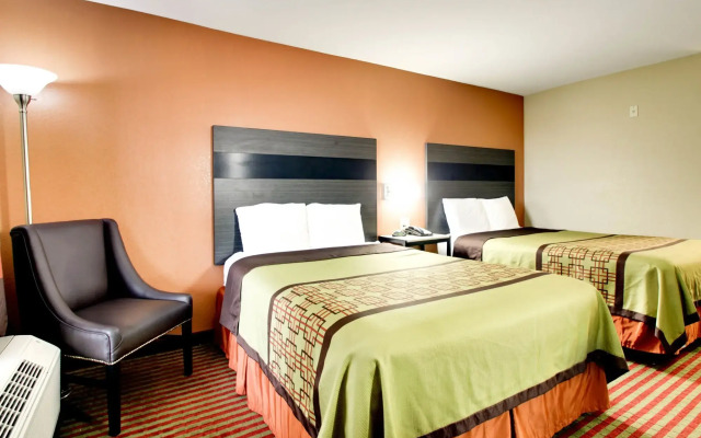 Key West Inn - Millbrook