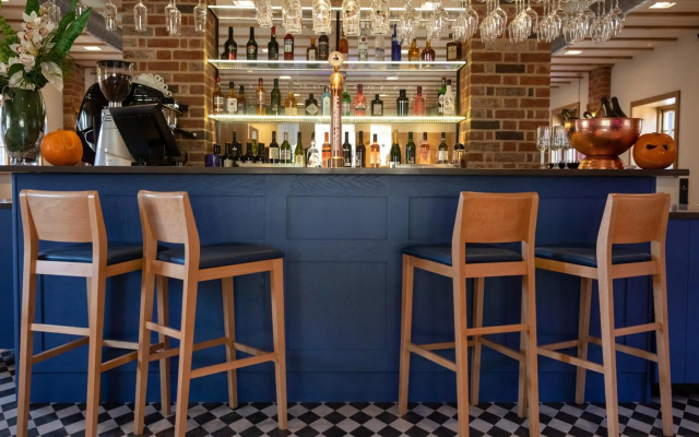 Tewinbury Farm Hotel