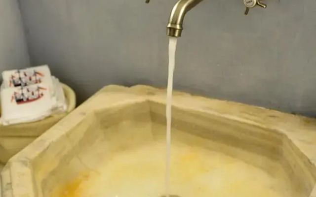 1880 Luxury Apartments