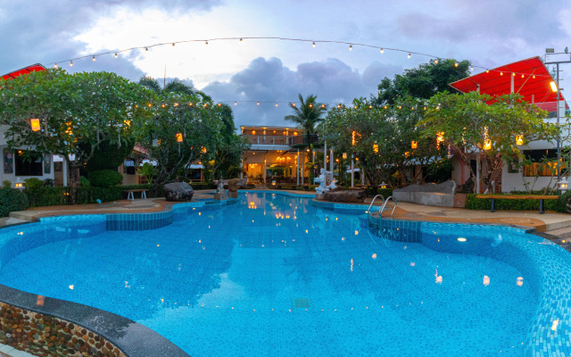 Aochalong Villa Resort & Spa