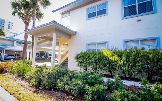 Villa 29 by RedAwning