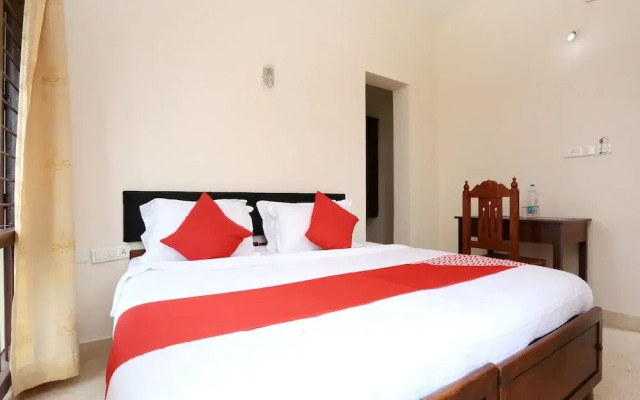 OYO 15150 Sunday Bed & Breakfast