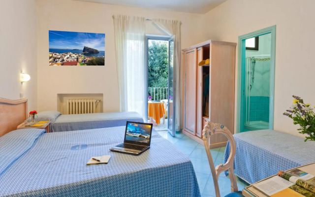 Hotel Cleopatra