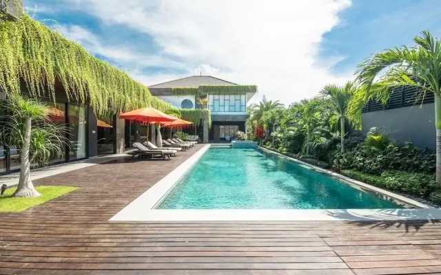 Nishiki 5BR Villa Epitome Lux Seminyak