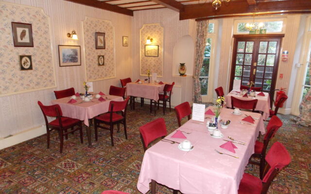 The Darnley Hotel