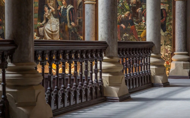 The Elizabeth Suite Stone Cross Mansion