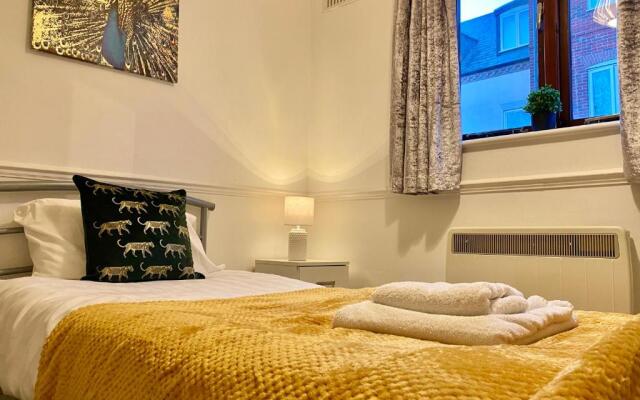 EasyRest Apartments Spalding - Central & Modern Open Plan Apartment