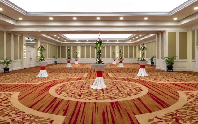 Raffles Hotel Le Royal