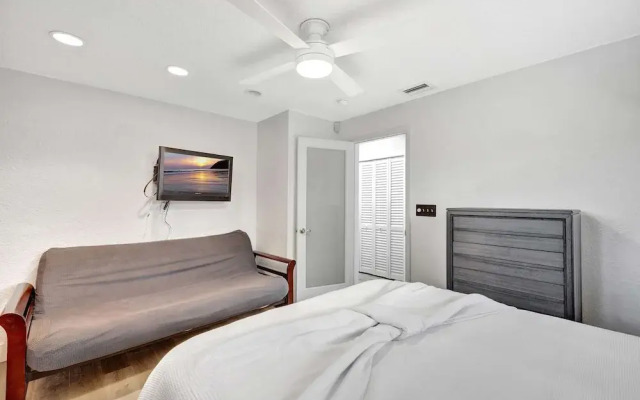 Waterfront Paradise Chic 3 BDR