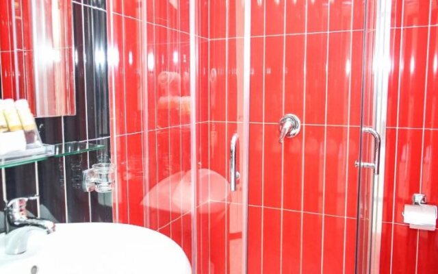 Hotel Liro