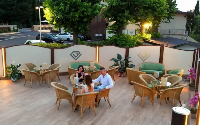 Ile Hotel