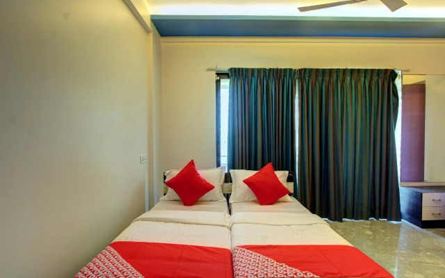 OYO 11387 Hotel Kozy Rooms