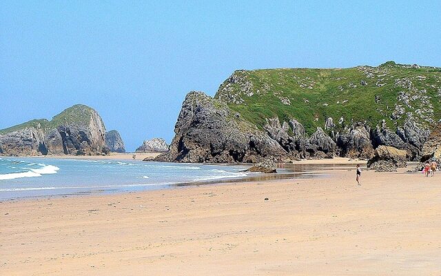 Apartment With 2 Bedrooms in Celorio, With Terrace