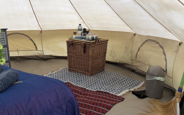 Comfy 4m -bed Bell Tent With Great Views