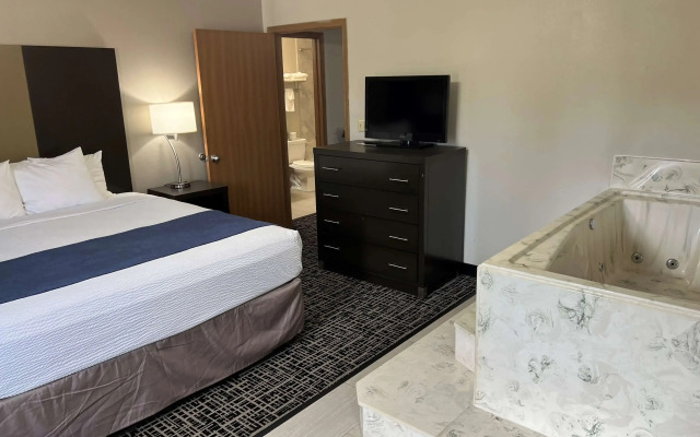 Days Inn by Wyndham Grove