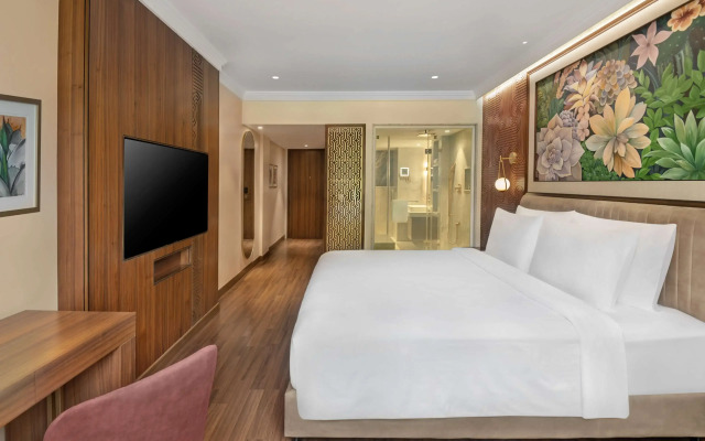 Radisson Blu Hotel & Suites GRT Chennai