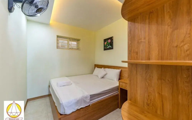 Diamond Apartment Bien My Khe