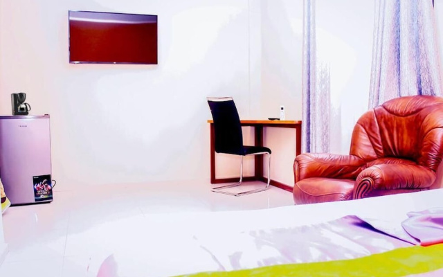 Premium HOTEL