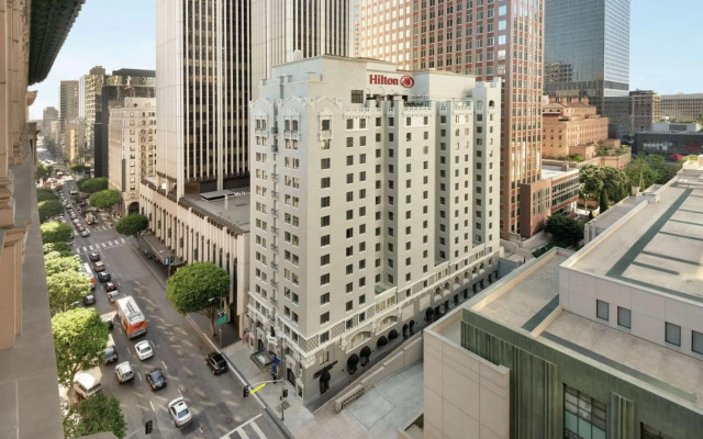 Hilton Checkers Los Angeles