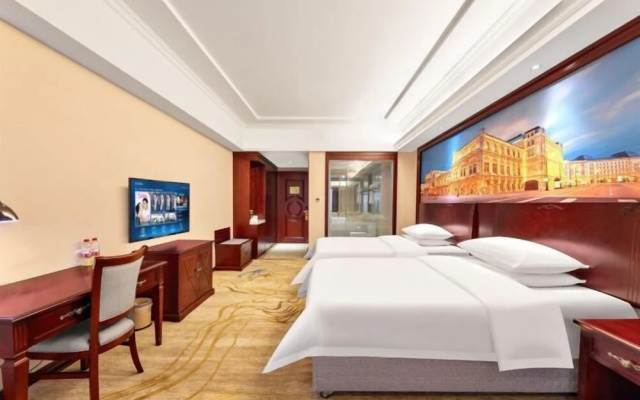 Vienna  Hotel (Jiujiang Hukou Shizhongshan Avenue) – Guest Rooms – Jiujiang