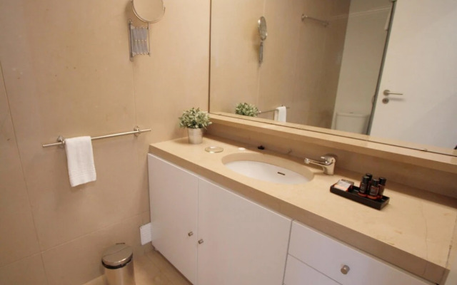 Lisbon Domus 5 by amcf