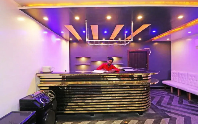 OYO 29423 03 Townhouse Inn