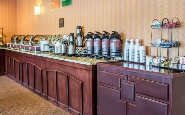 Comfort Inn North