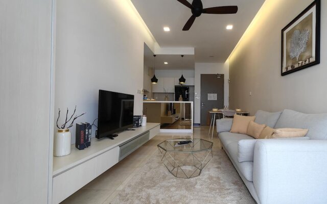 Attic Home Melaka Silverscape Residence