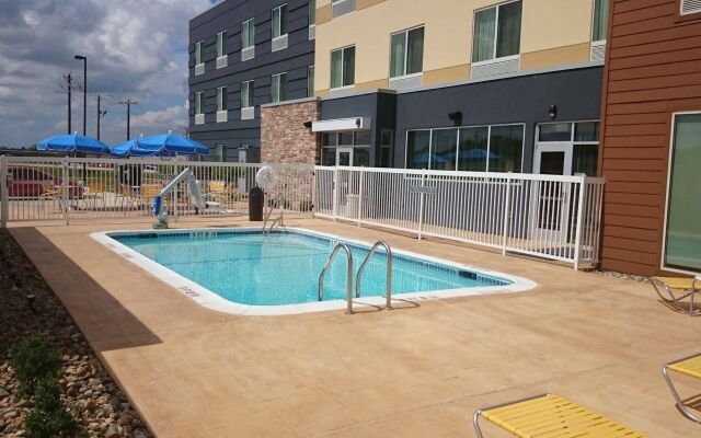 Fairfield Inn & Suites Cuero