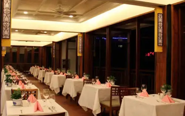 Sanya Guesthouse International Hotel