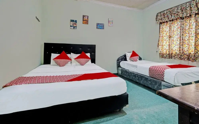 OYO 92431 Grand Bintang Guest House