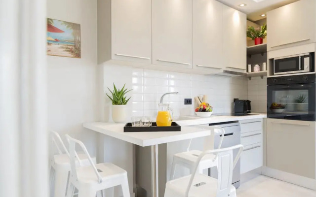 Dimi Brou's Apartments by CorfuEscapes