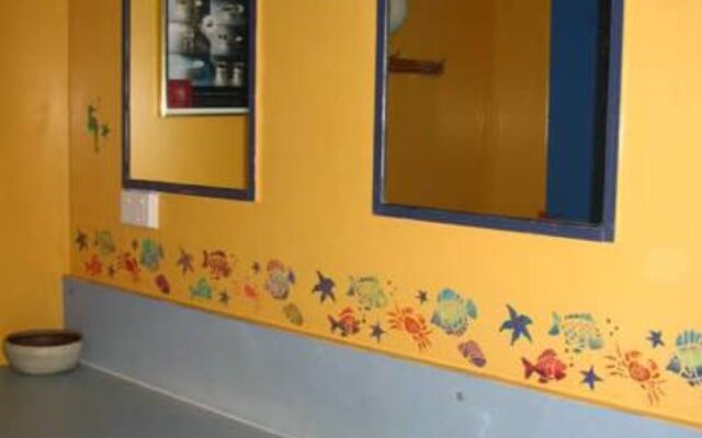 Dunsborough Beachouse YHA Backpackers